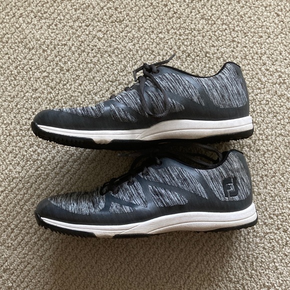 FootJoy Women’s Heathered Grey Sneakers Size 7.5 Tennis Shoes GUC - Picture 9 of 10